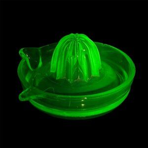 Vintage Uranium Glass Citrus Juicer Green Depression Glass Reamer Pour Spout